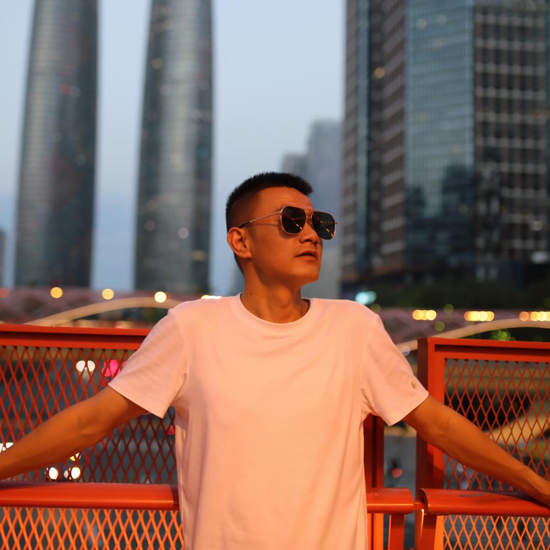 阿泽
