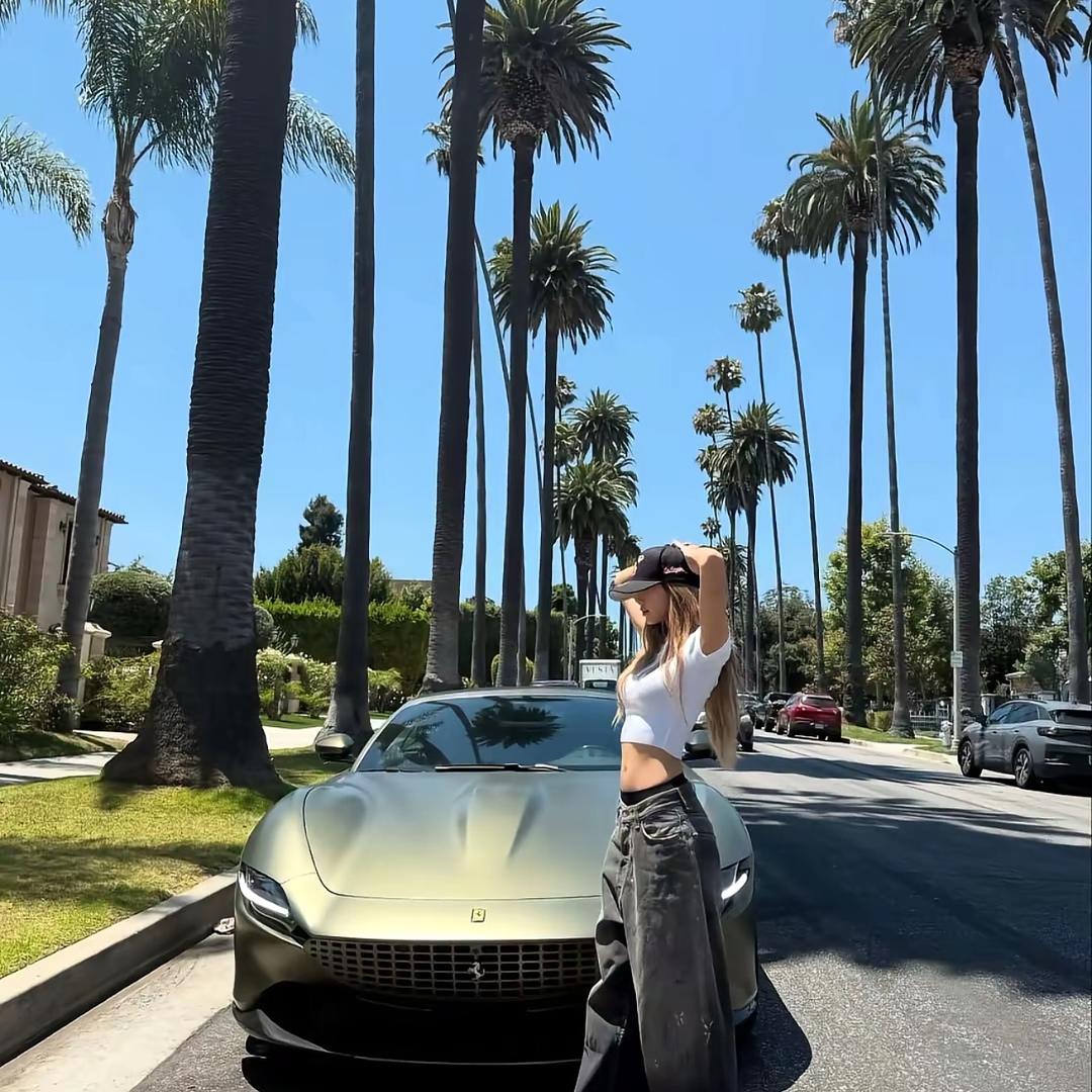 ཡིག་མཚོ🧿