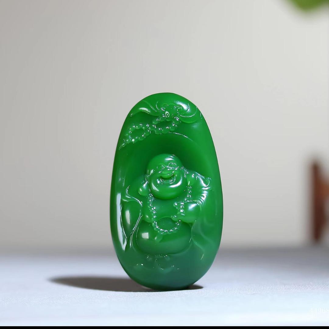 玉镯之家珠宝商行