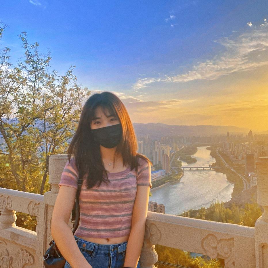 樱桃小曦lxl