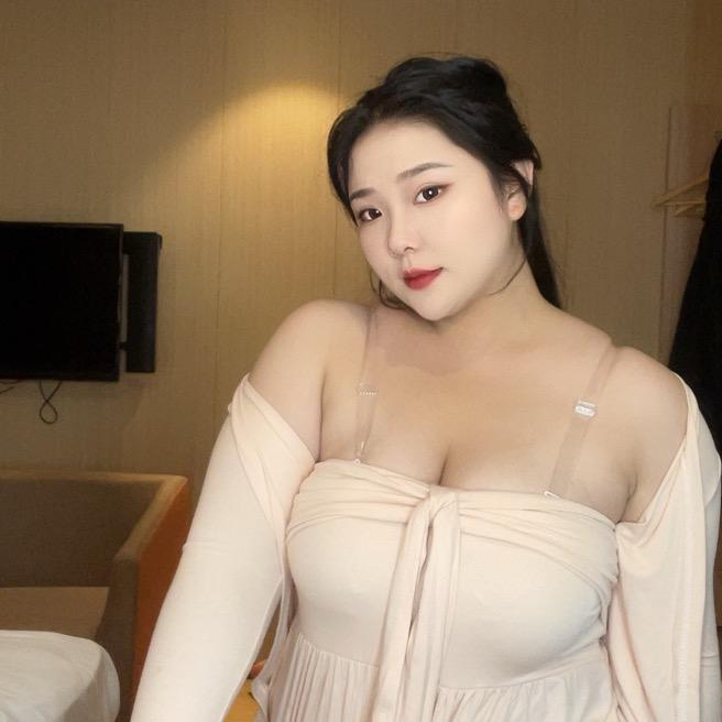小 辣  椒