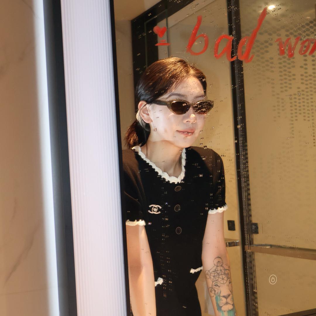 美姨今天穿什么？