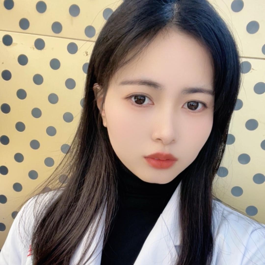 重庆正视行眼镜有限责任公司