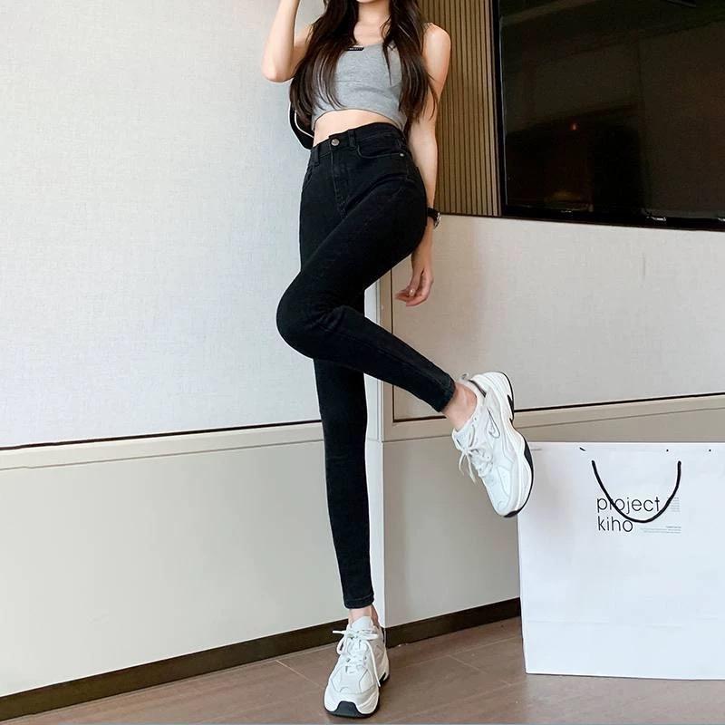 艾儿女装牛仔