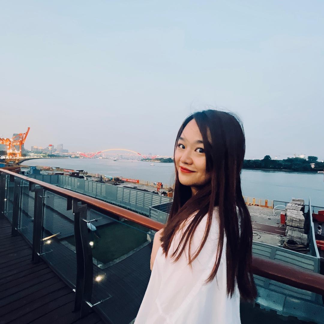 Candice 坎迪丝儿