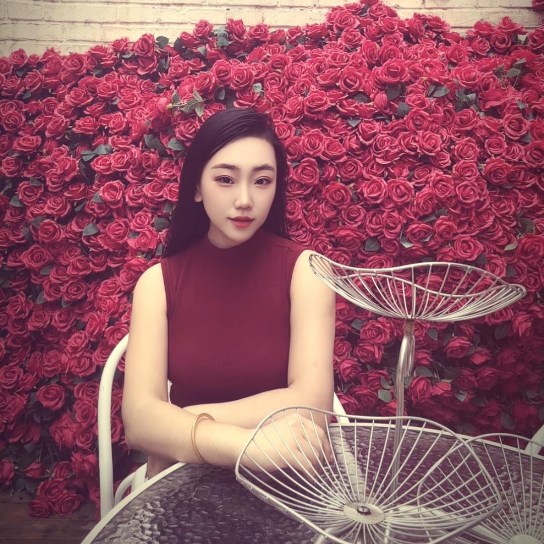 爱喝酒哒🌜佳🌛儿