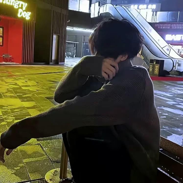 情枭๑