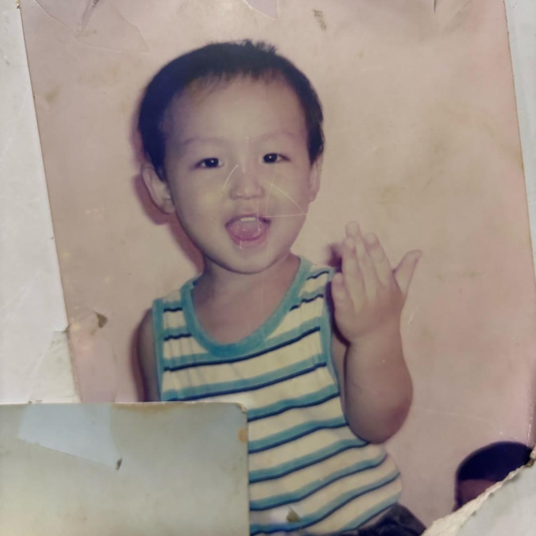 摆地蚊…