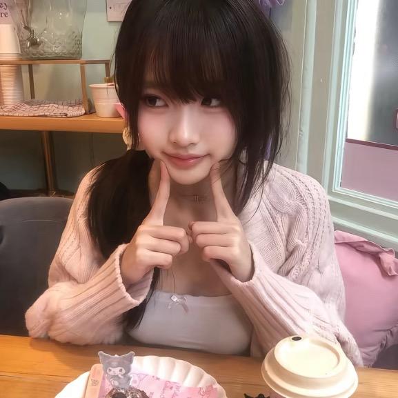 晚 睡 小 狗.