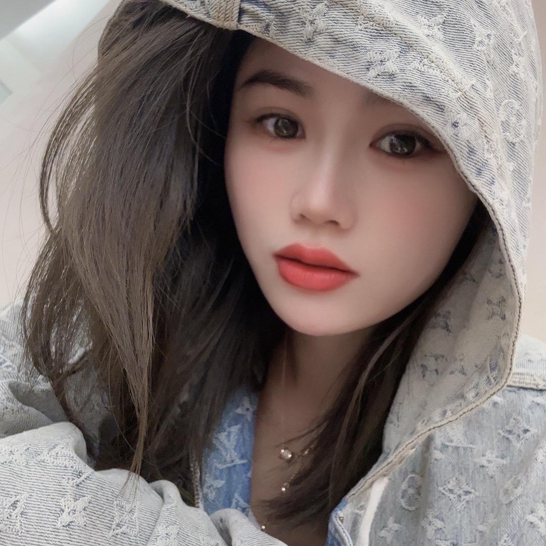 左二二《不私聊》