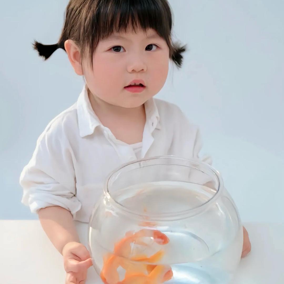 ¹顿吃¹⁰个蛋挞