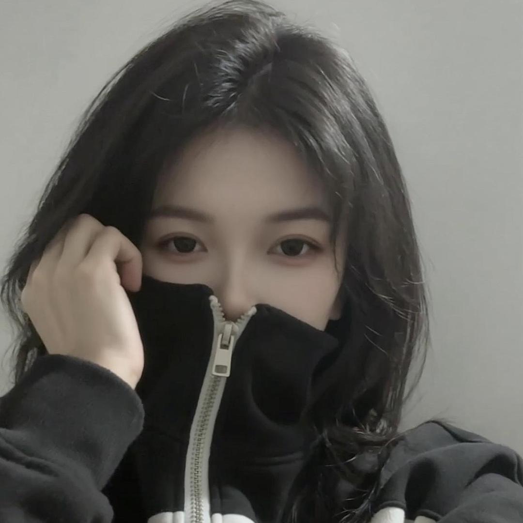 ꪝ.