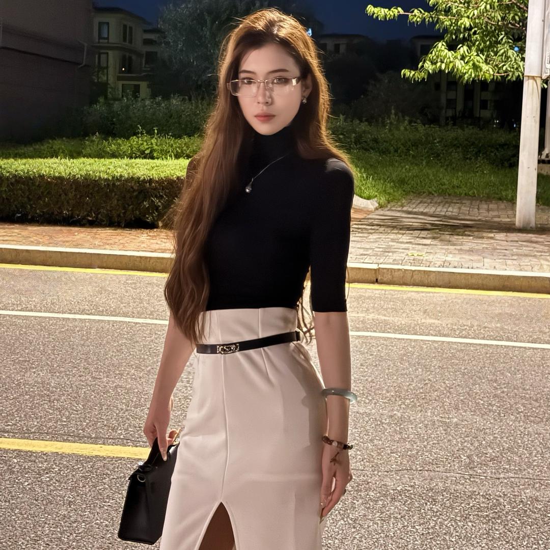 张曼妮
