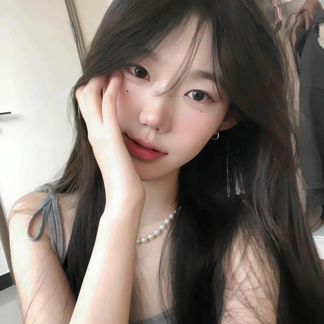冷酷小鲨鱼zᶻ
