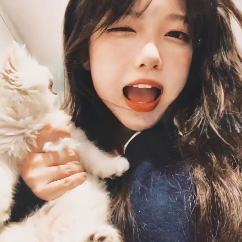 小羊不吃草🌿