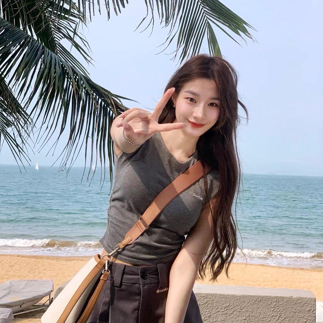 婷婷（子舒百货）