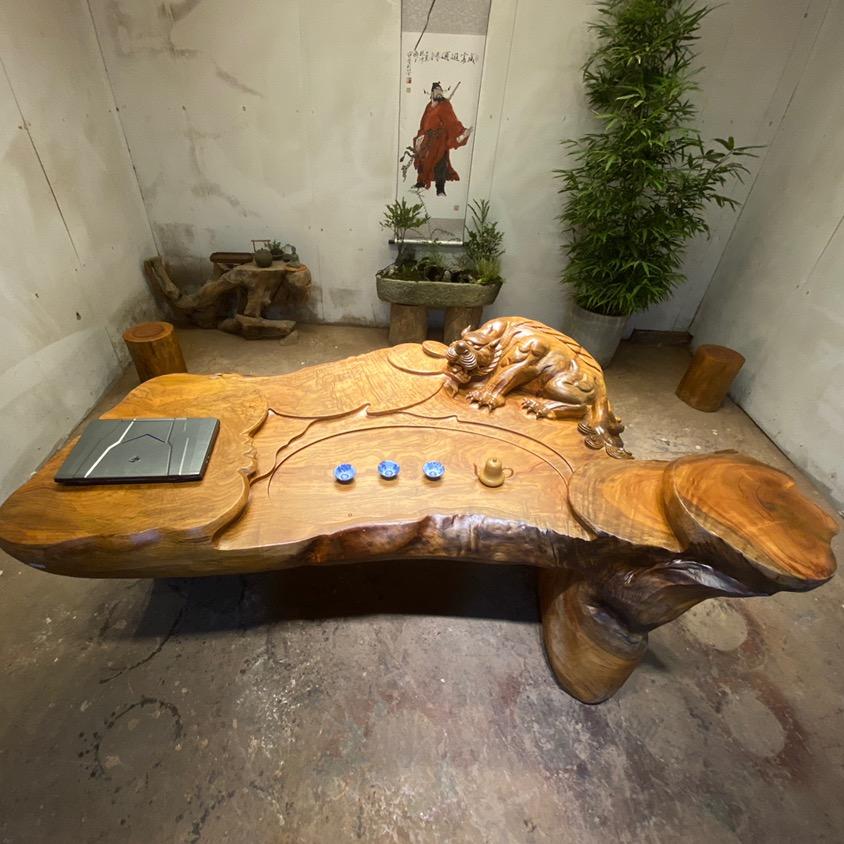 交个朋友-实木家居实木大板根雕茶桌