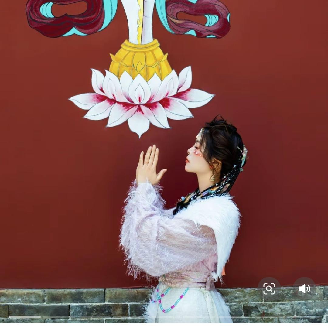 莳来👑运转👑