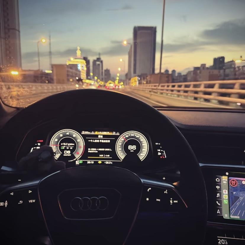 广州影曼图书店（个人独资）