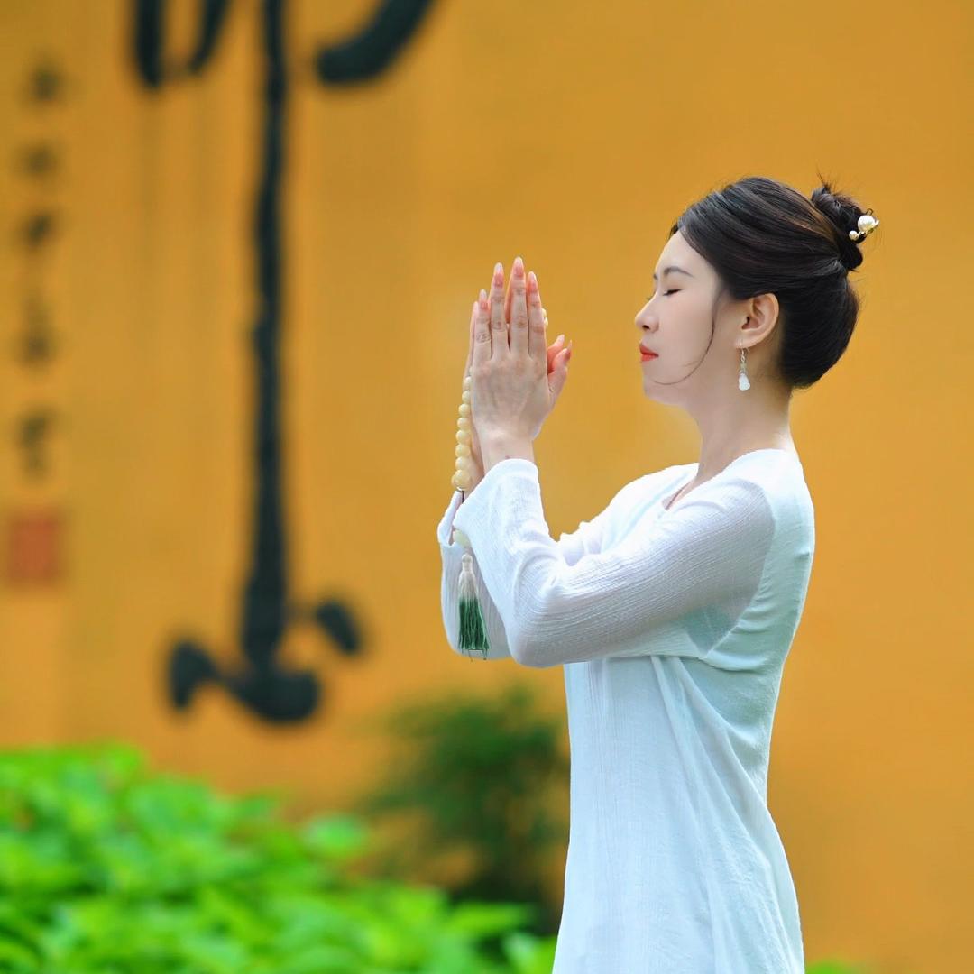 杨敏