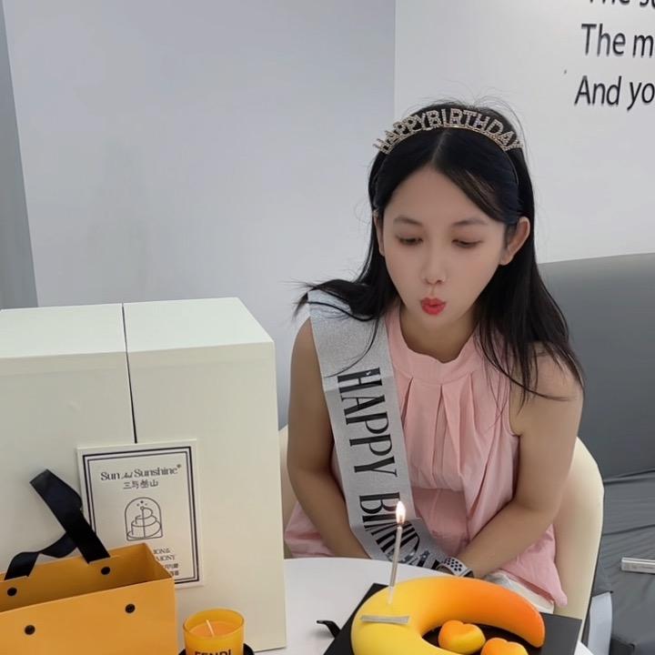 小温吃不胖