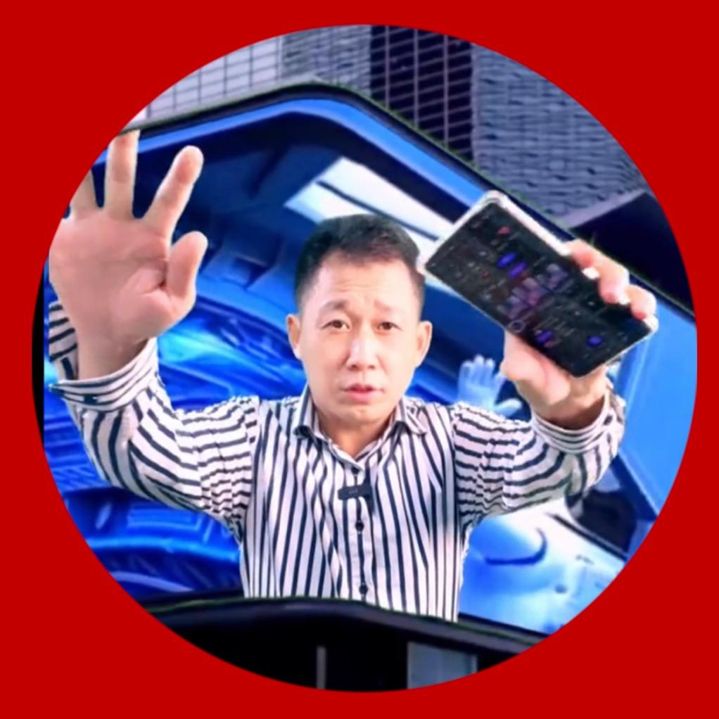 爱拍摄的九哥