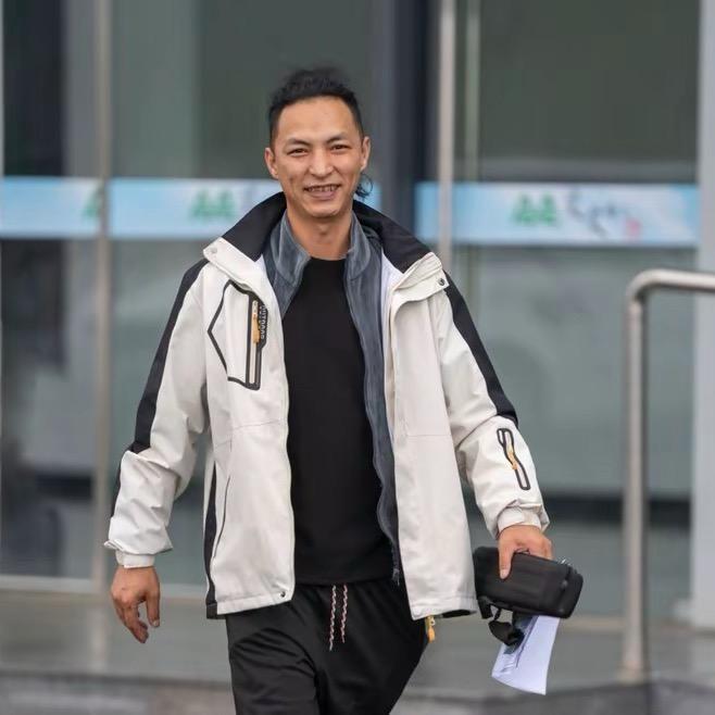 老卢传媒曼歌