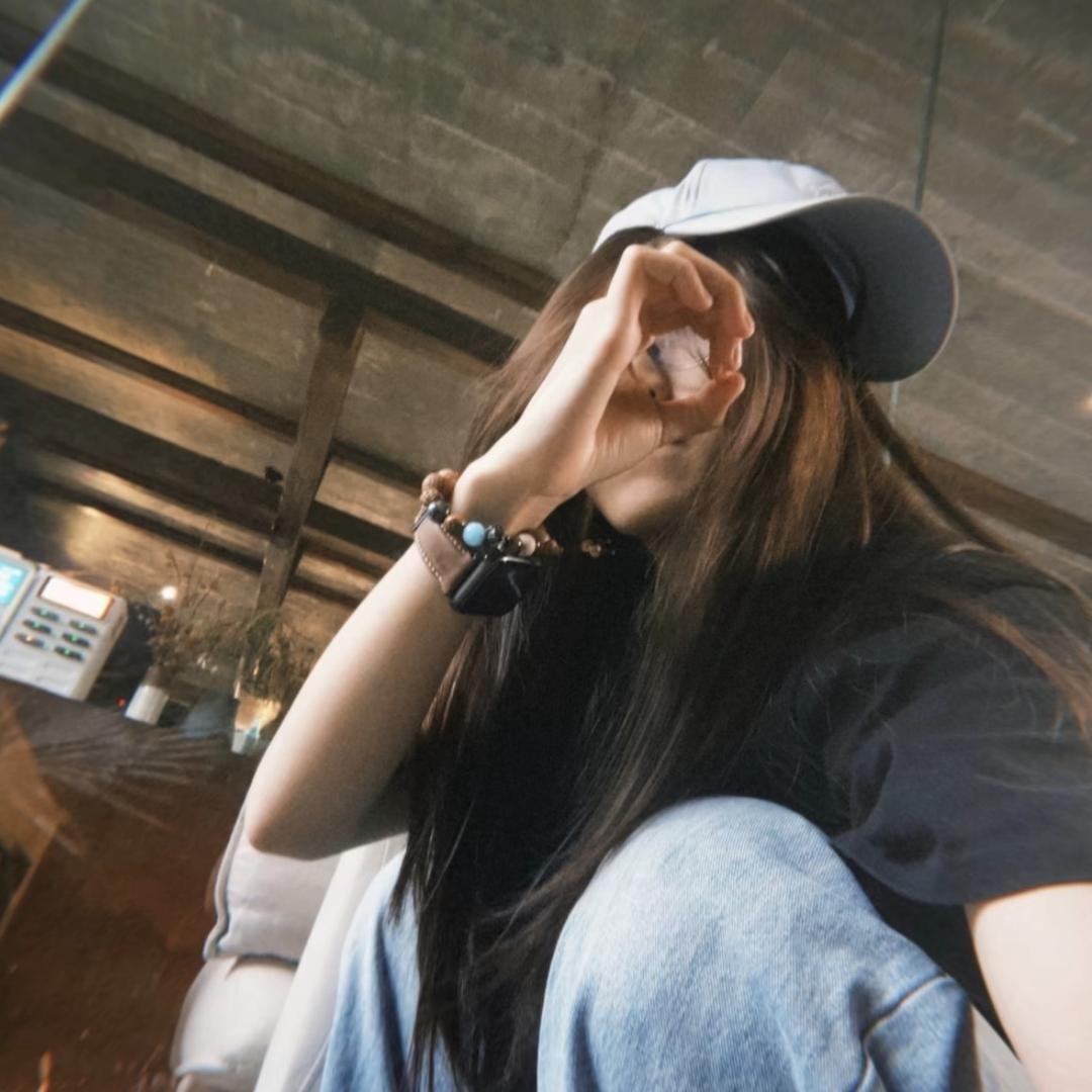 ㅤㅤㅤㅤㅤㅤㅤㅤㅤ‍‍‍‍