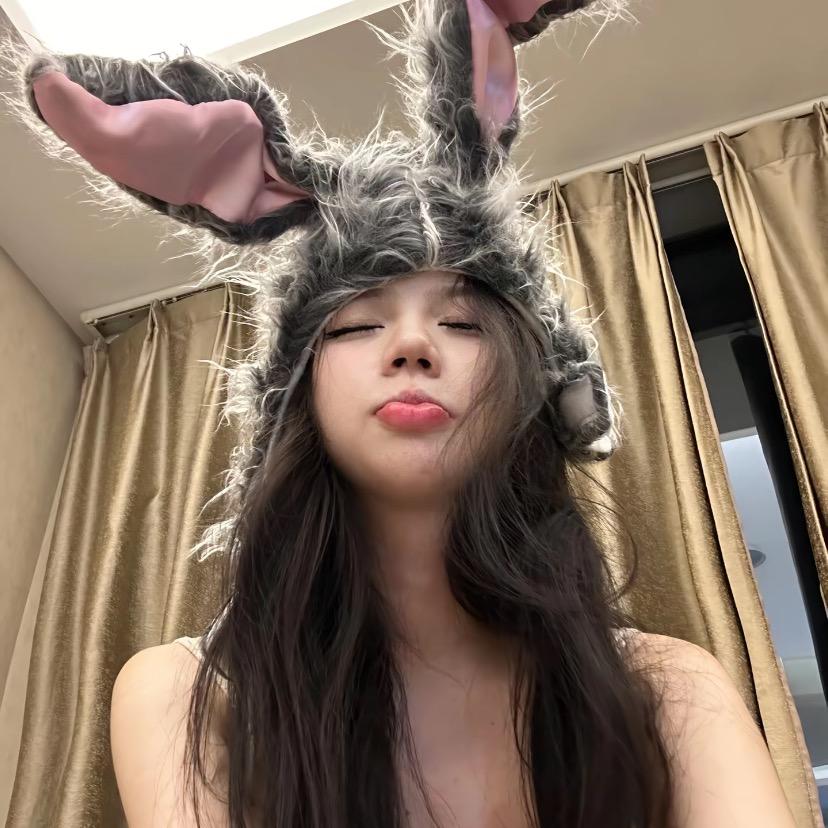 静静吖（500🎁）
