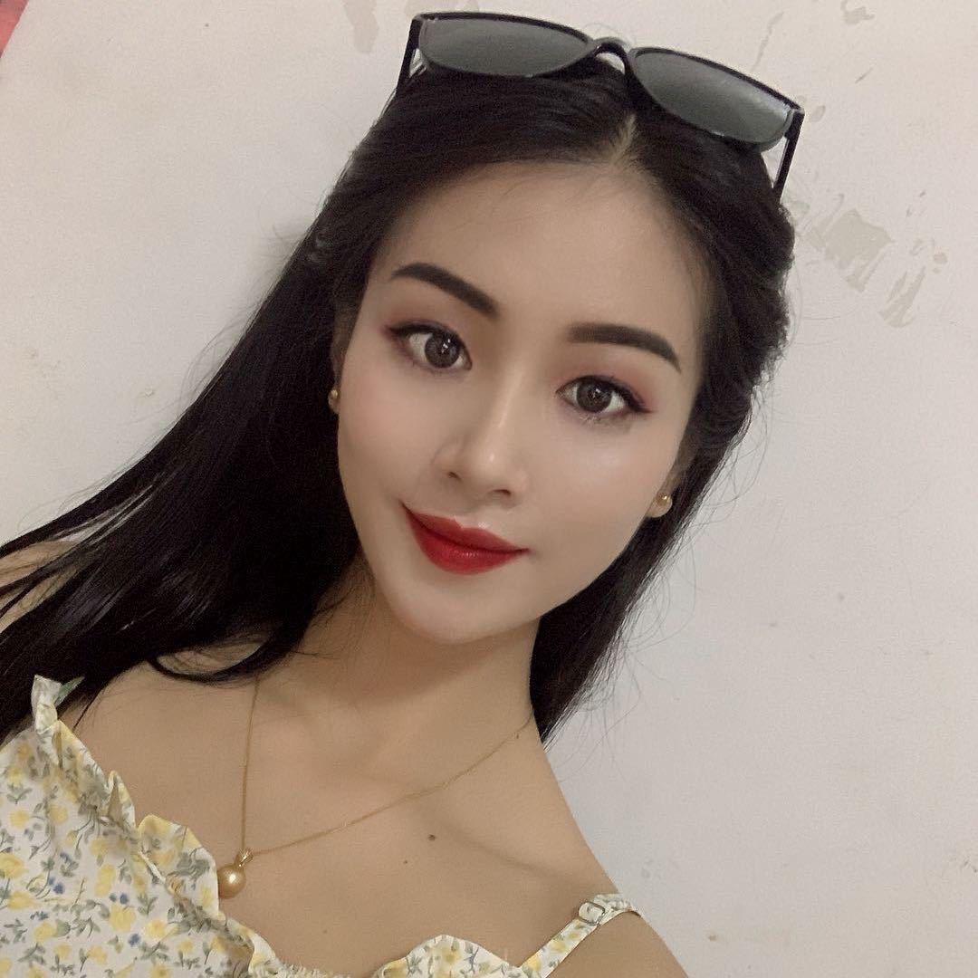@朗丽