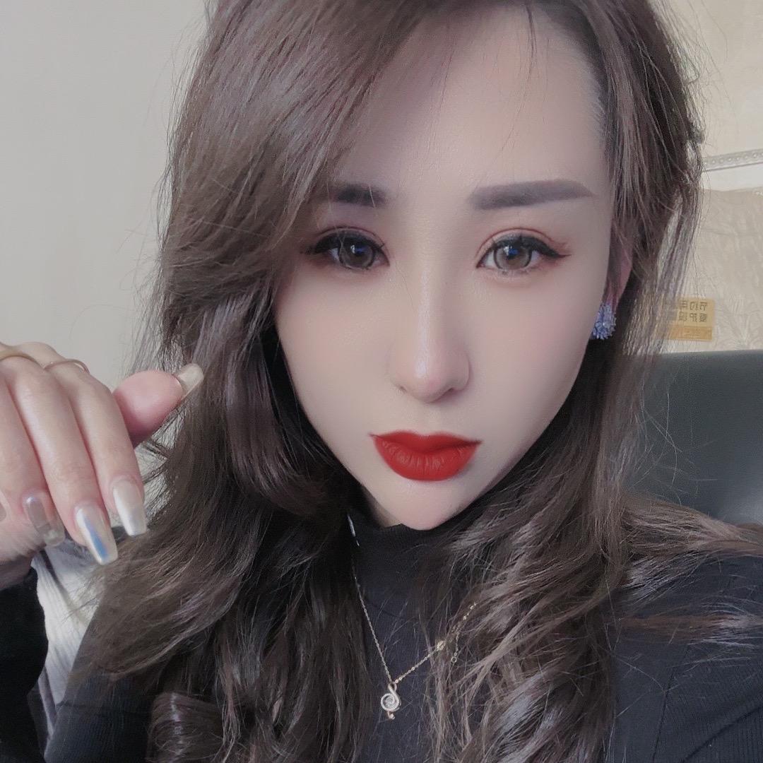 杨小菊