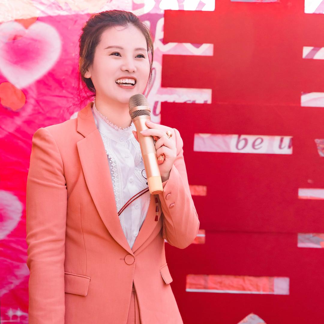 婚礼主持 梦琪