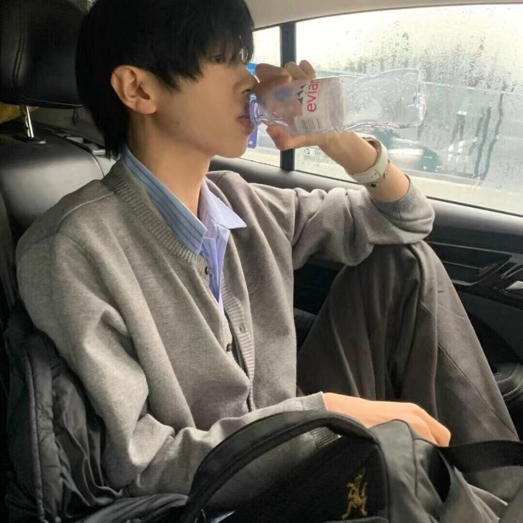 然🏸