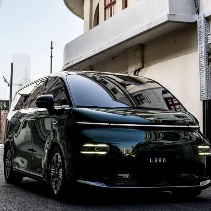 翼真汽车烟台君通体验中心