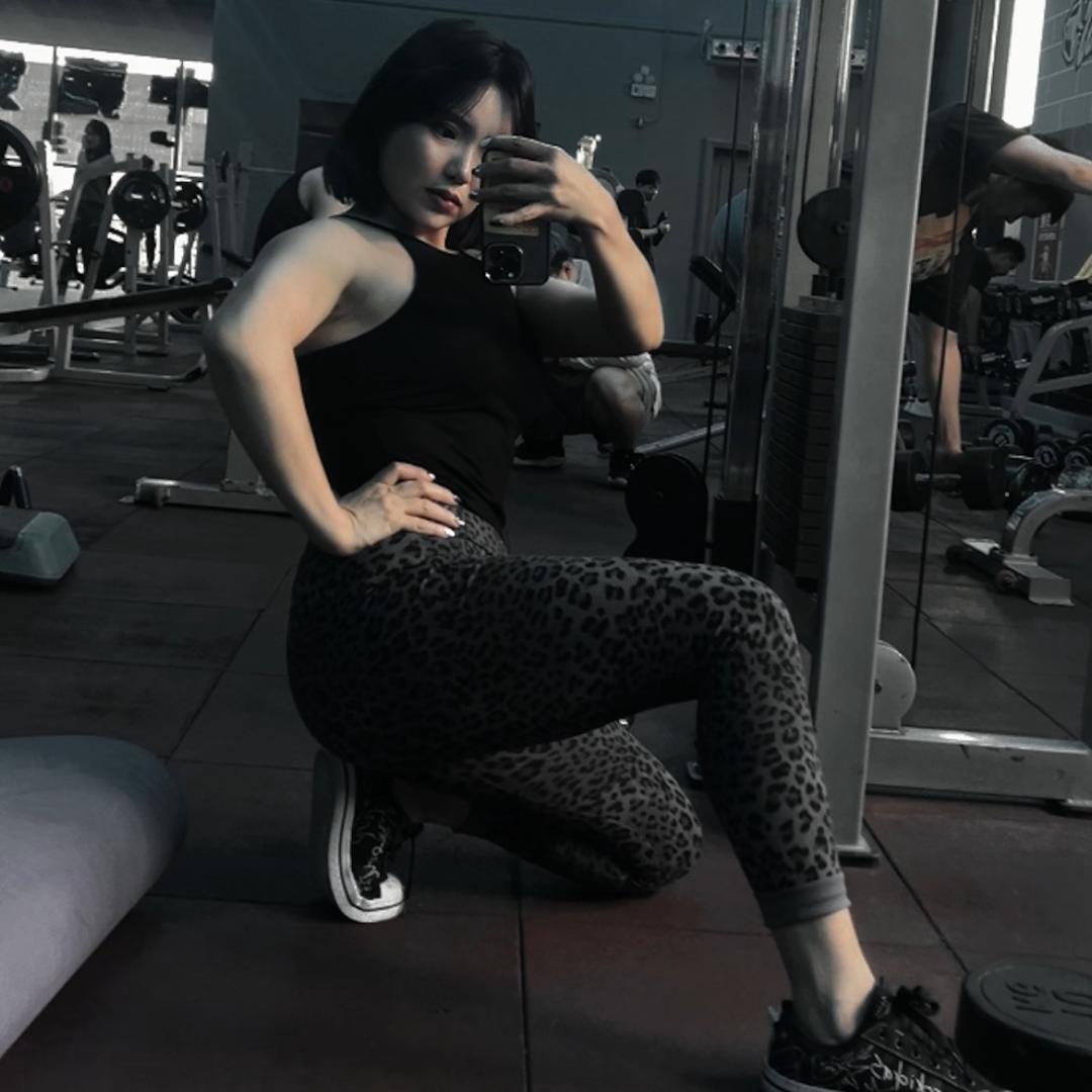 Carry豪无训练痕迹