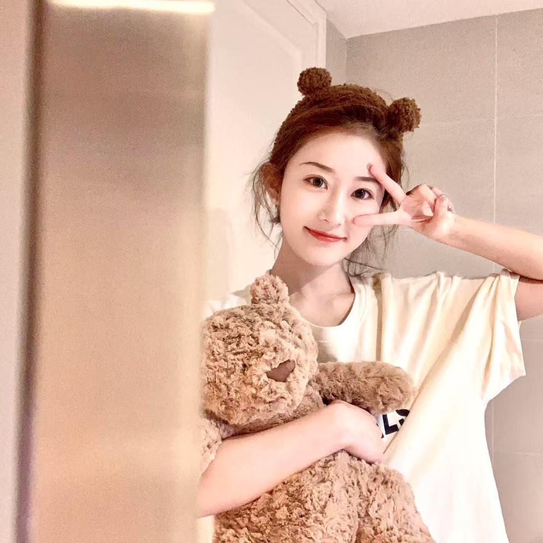 donna多娜直播穿搭分享