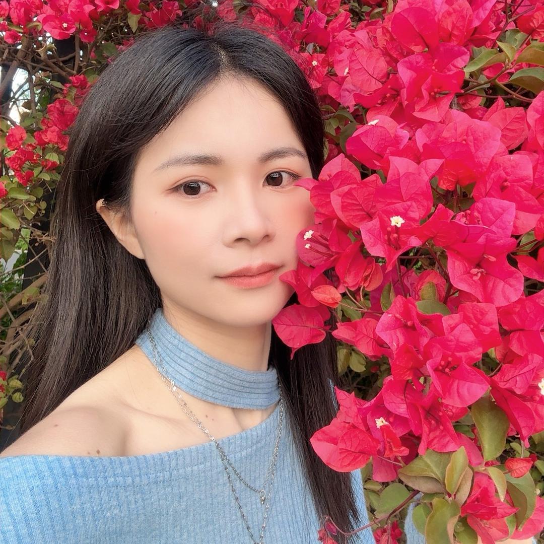 草莓奶盖