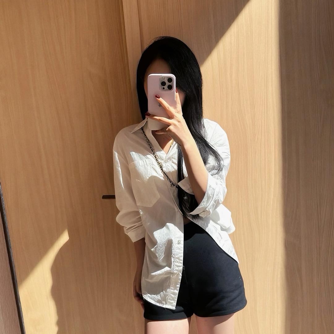 一个李李