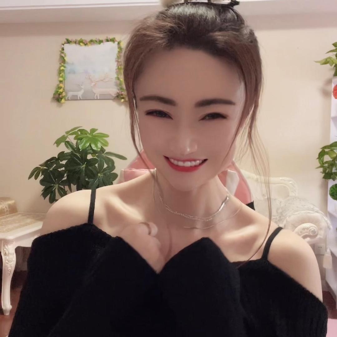 皮皮🦄️⁵²⁷⁷《打不服》