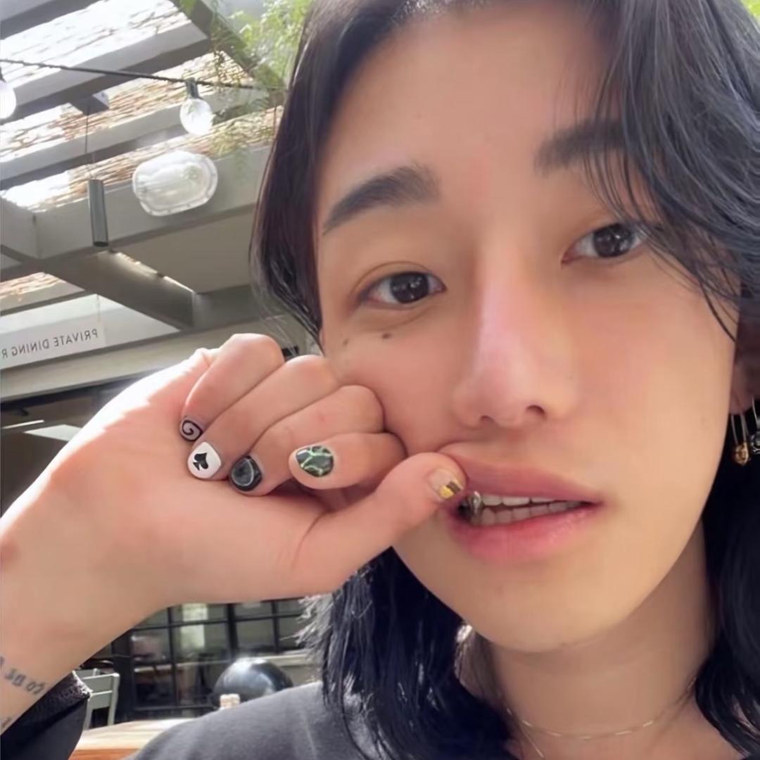 小柚^