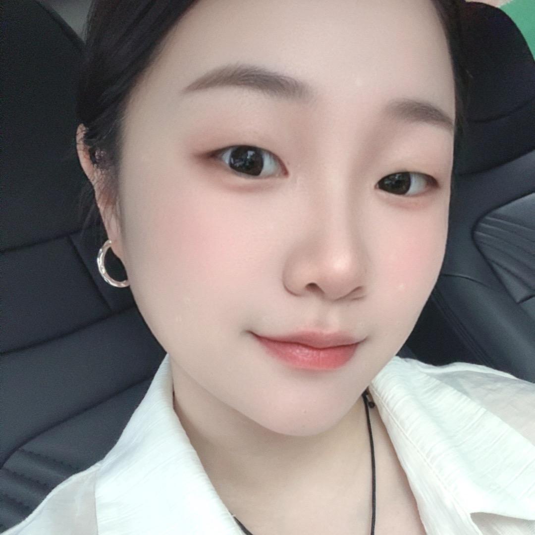 我脸¹点也不圆