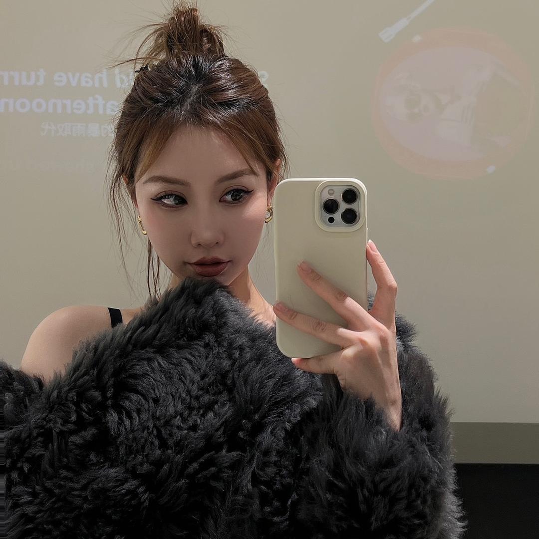 张七七Seven Studio女装