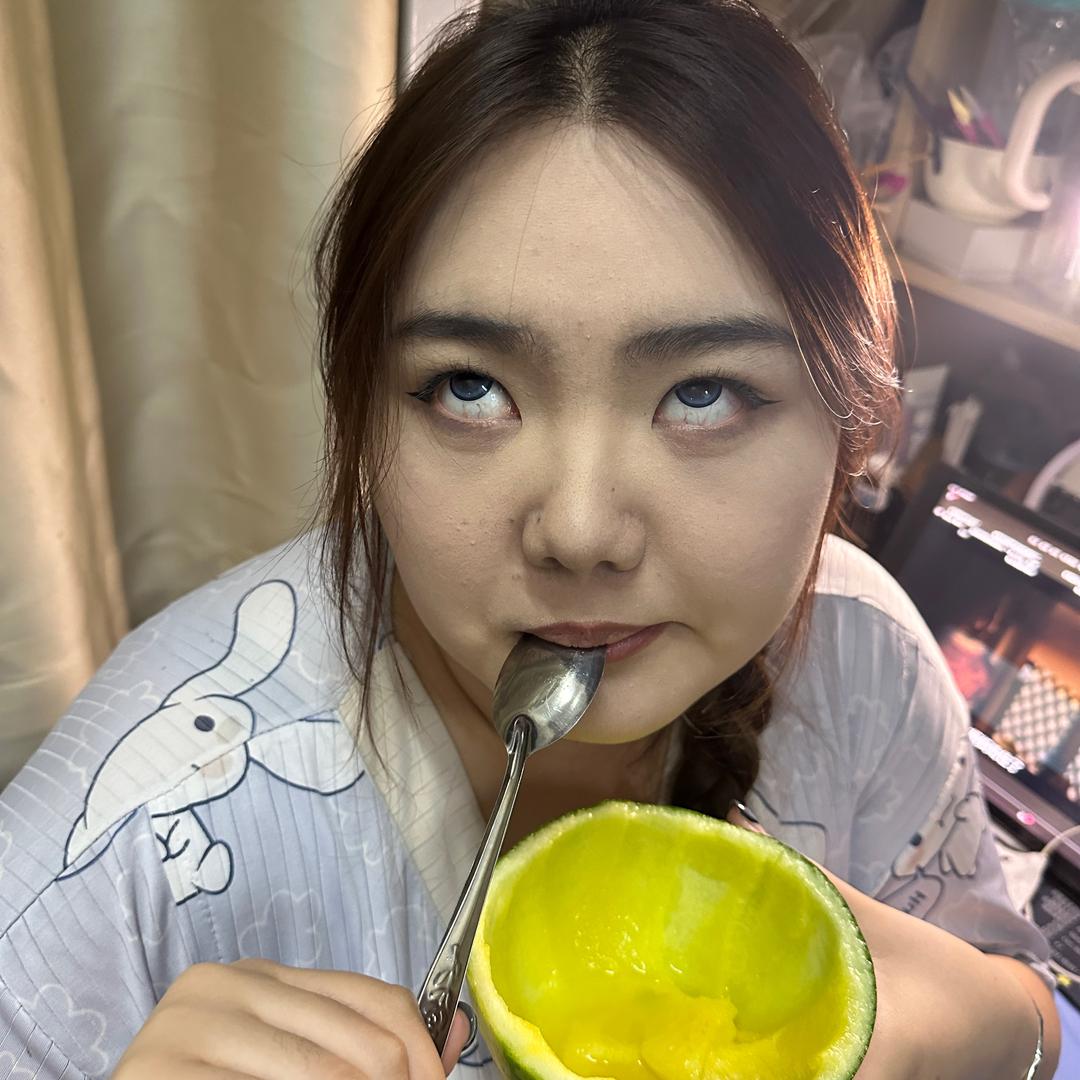 不瘦80斤不改名🐷