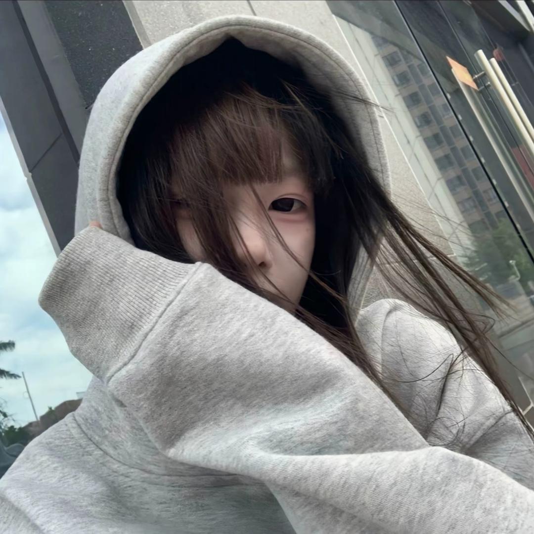 凌晨三点.