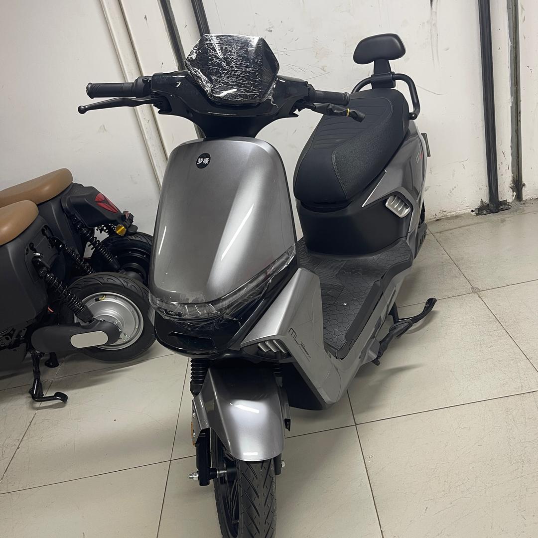 梦绿电动车阿晓