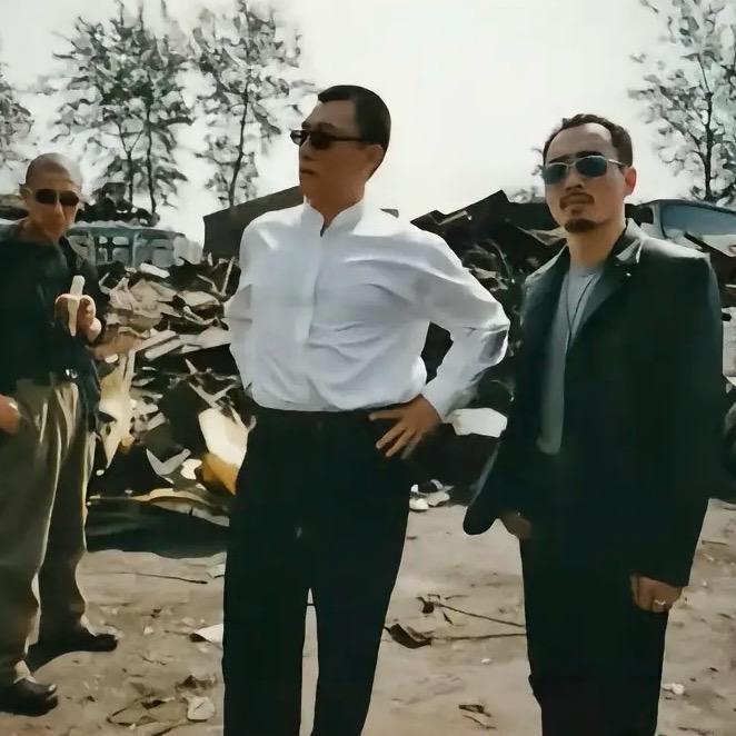 万般努力.