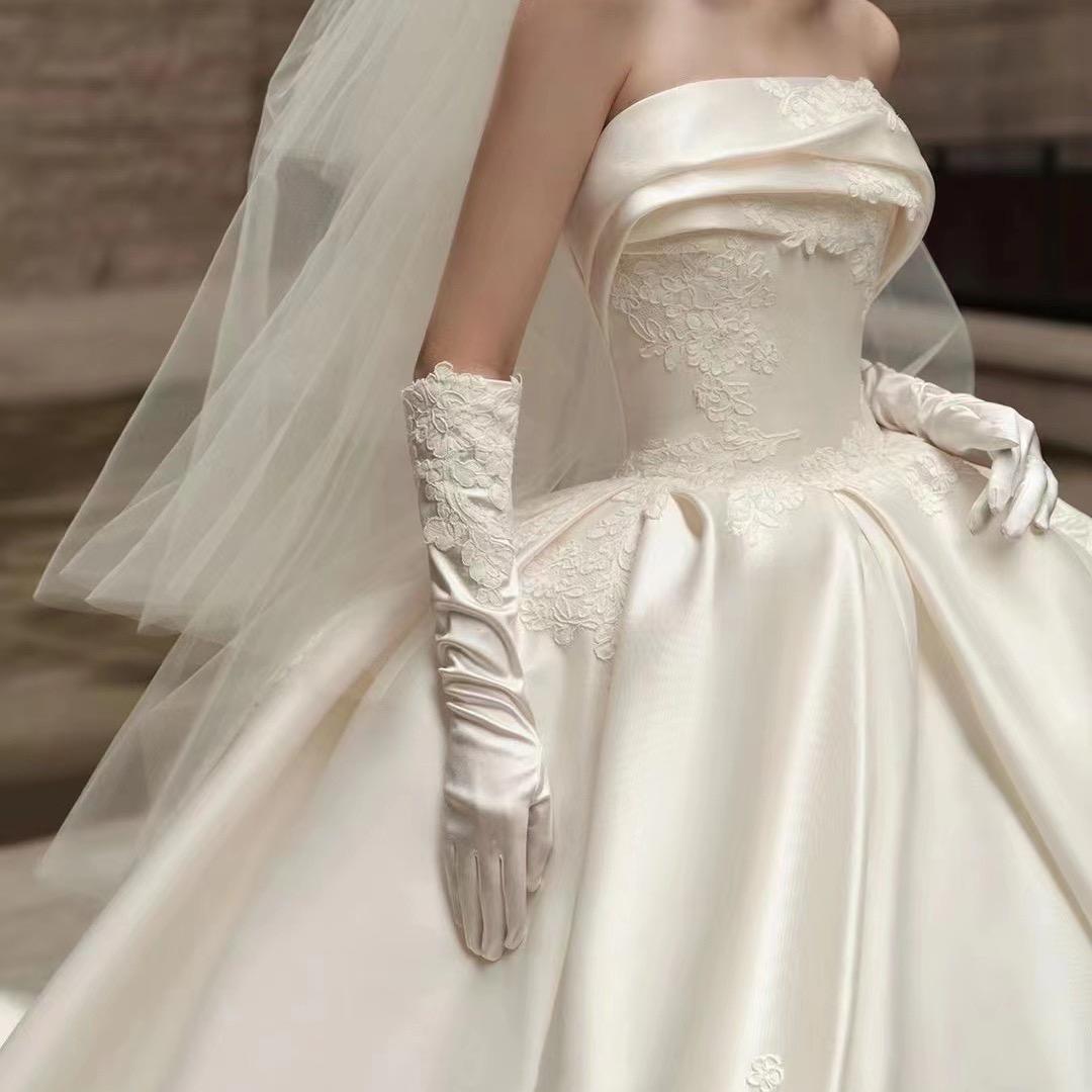 岳阳咪呀婚纱礼服馆