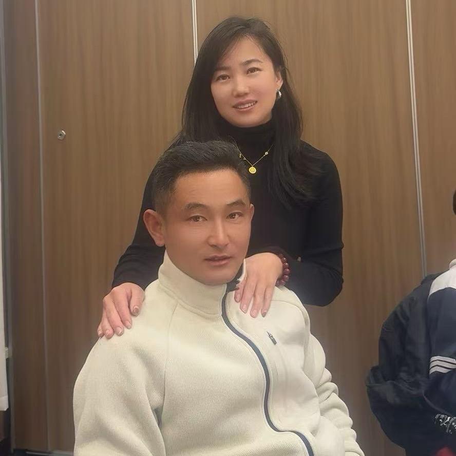 小嘚瑟～鱿鱼哥