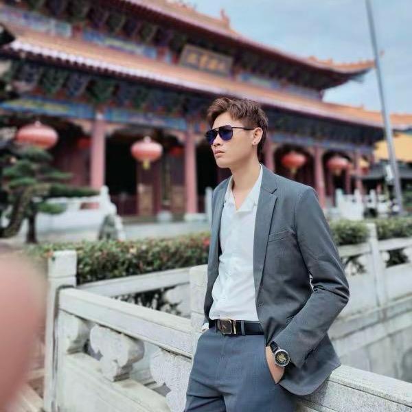 🚬༣烟酒༒为伴🍻