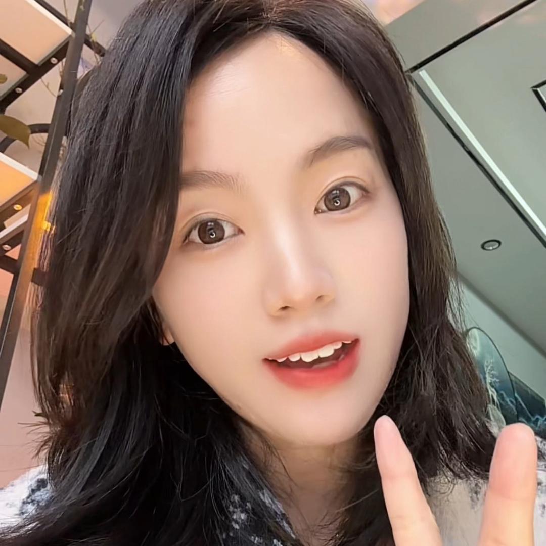 依杨买买买，